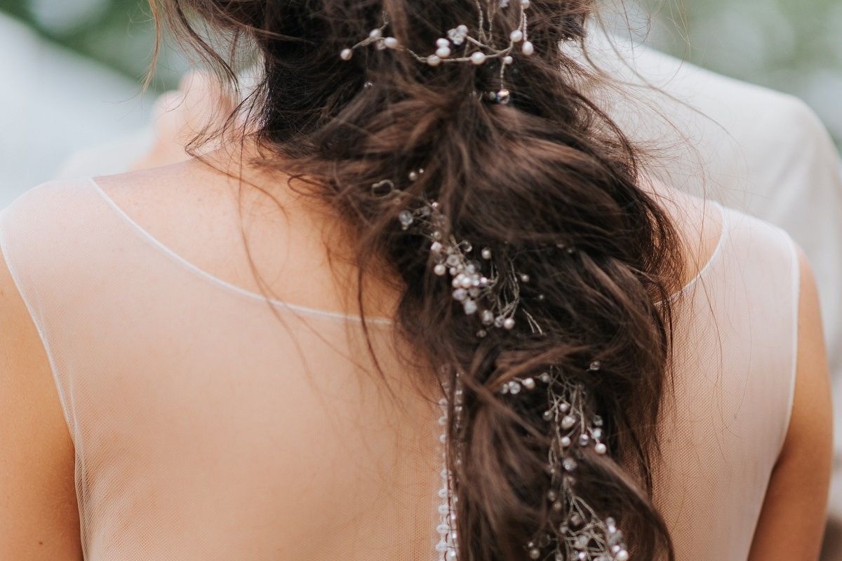 Warkocz na wesele – dziewczęca fryzura z klasą!