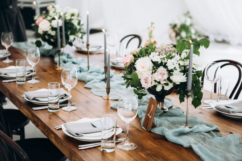 Rustykalne wesele dekoracja stołu