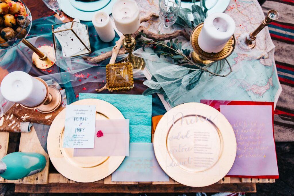 Jak zorganizować wesele - stół weselny