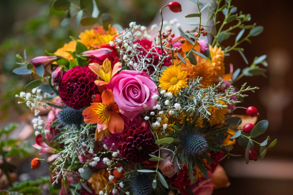 Kwiaty na ślub i wesele - kolorowe kwiaty na bukiet ślubny