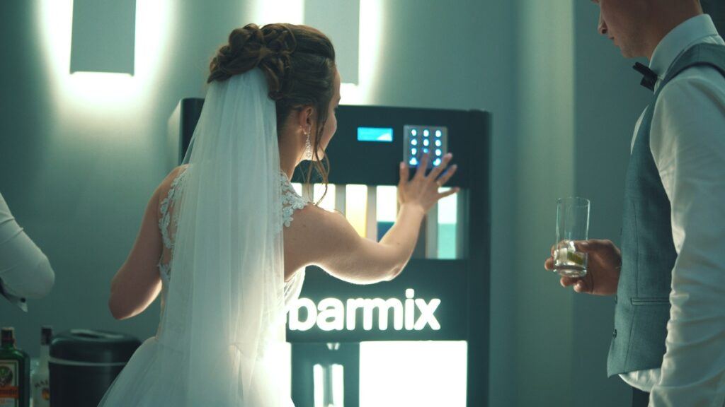 5 powodów, dlaczego warto wybrać Barmix –  Automatyczny Barman na wesele