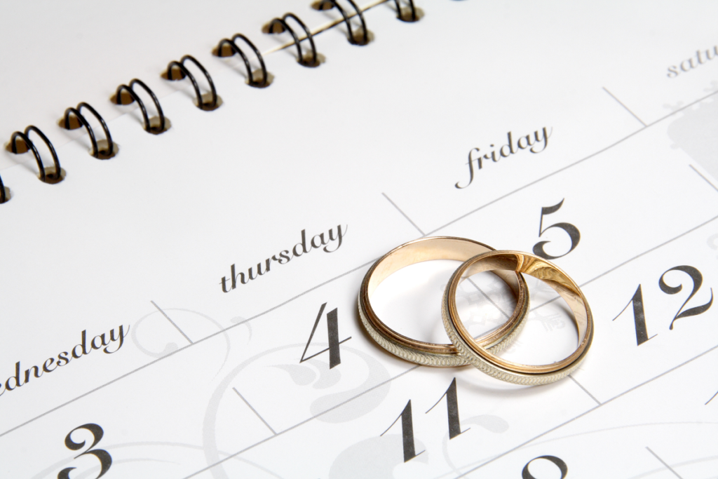 Data ślubu, czyli słów kilka o przesądach związanych z wyborem terminu uroczystości