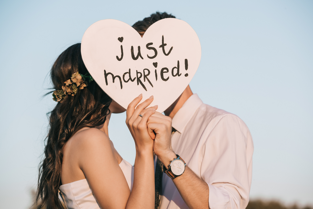 Urlop okolicznościowy ślub - just married